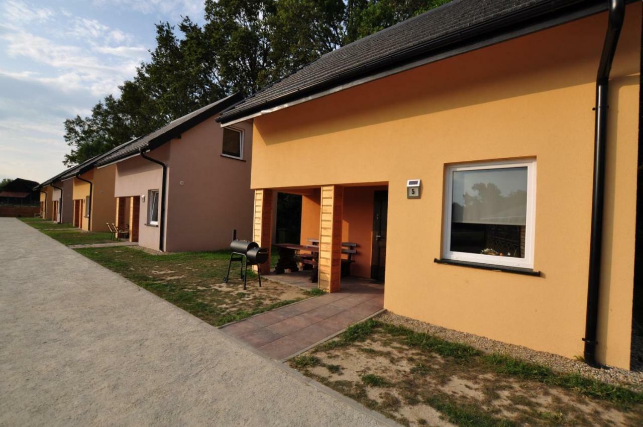 Villa Osrodek Wypoczynkowy Oaza Lazy Wielkie Exterior foto